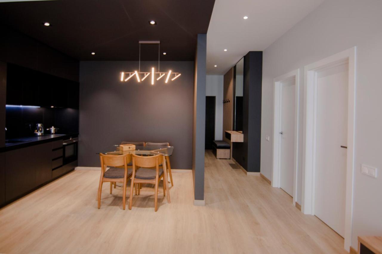 Royal Tower Residence Big Vip Apartment In Center Floor 27 Kiew Exterior foto