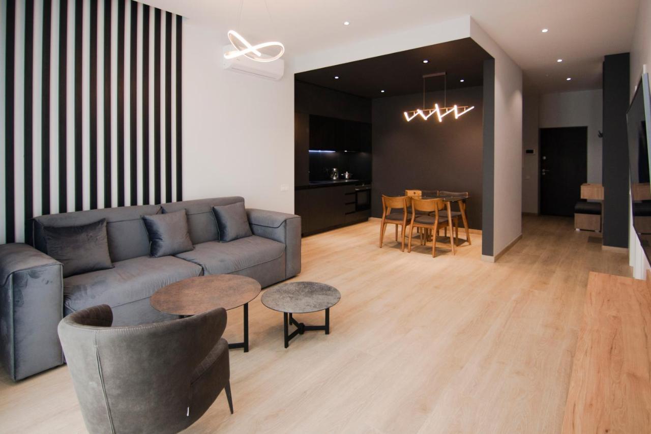 Royal Tower Residence Big Vip Apartment In Center Floor 27 Kiew Exterior foto