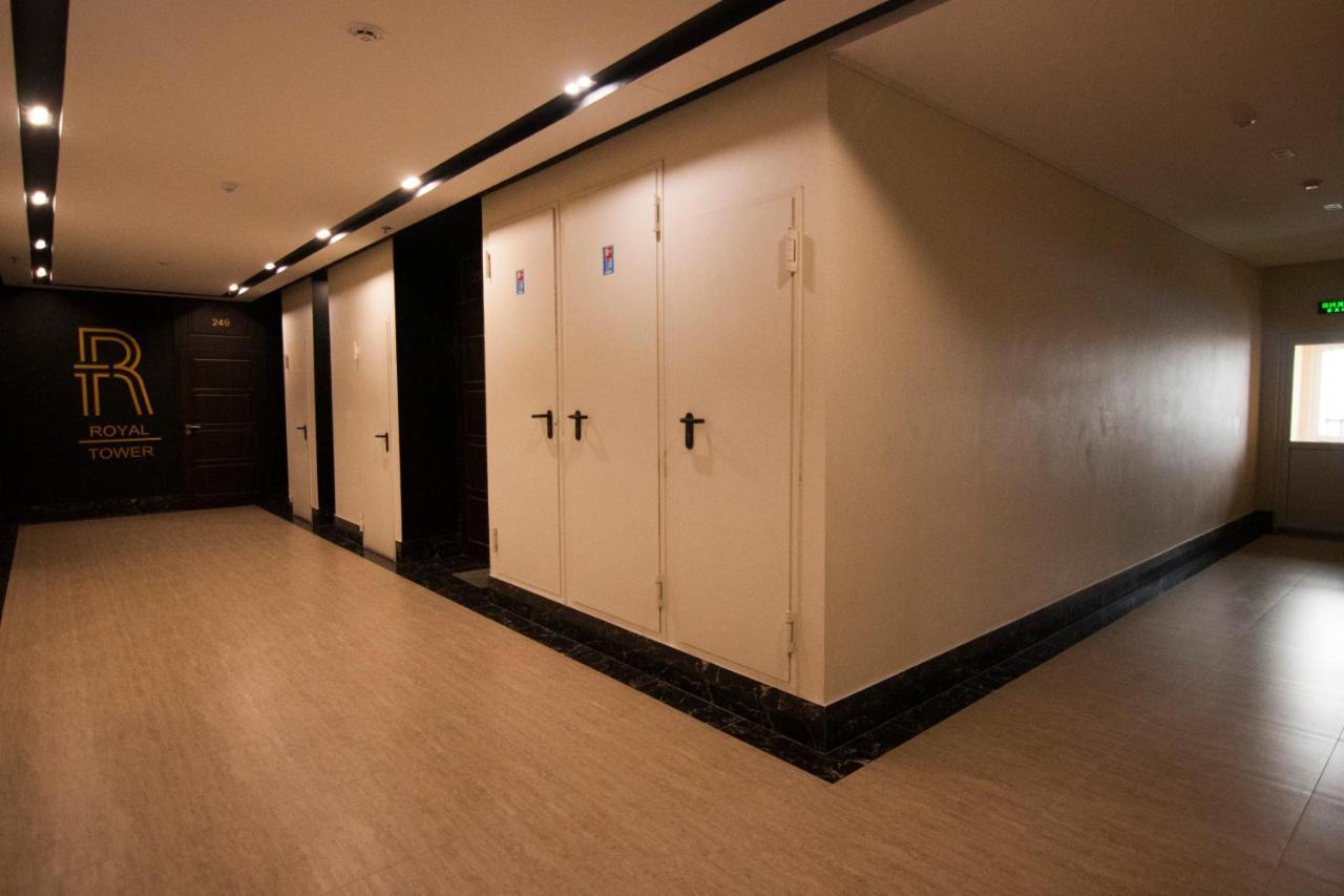 Royal Tower Residence Big Vip Apartment In Center Floor 27 Kiew Exterior foto